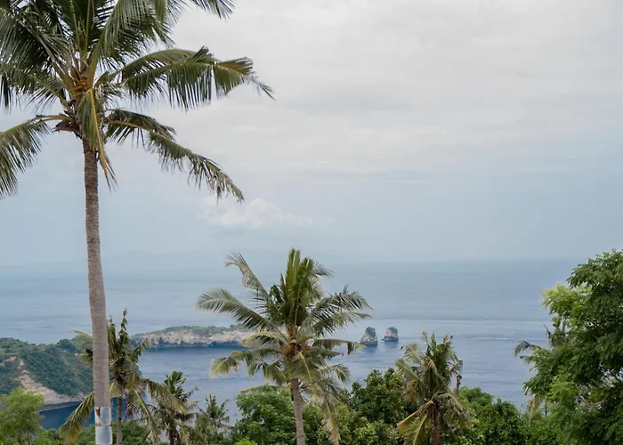 Hotel The Raja Lima Polilit